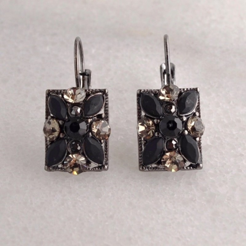 Austrian Crystal / Cacochon Lever Back Earrings - Item #OE1474BN - 3/4 in